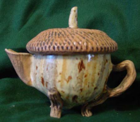 ceramic_walnut_tea_pot